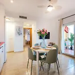 Bio Penthouse, South Terrace דירה