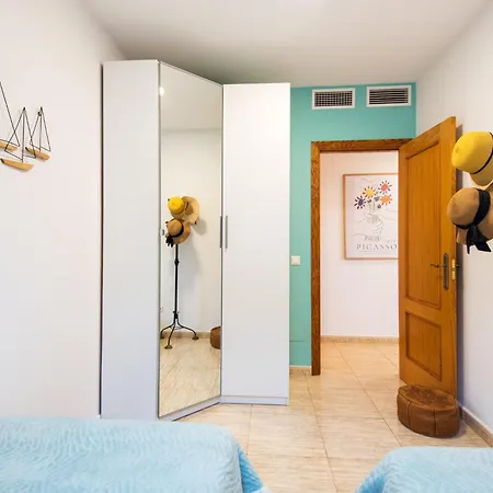 Bio Penthouse, South Terrace アパート *