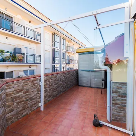 Bio Penthouse, South Terrace * 푸엔히롤라